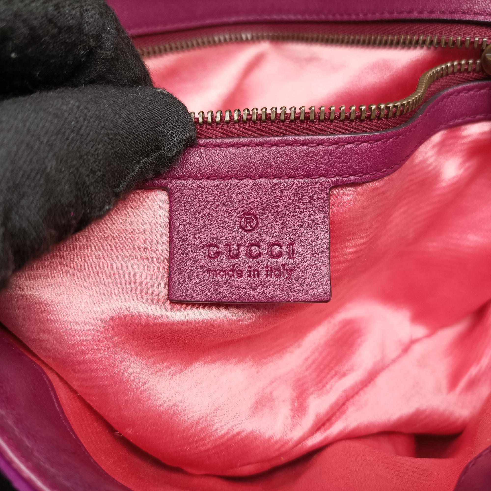Pre-owned Gucci GG Marmont Purple velour 443497 shoulderbag | stylenewstar