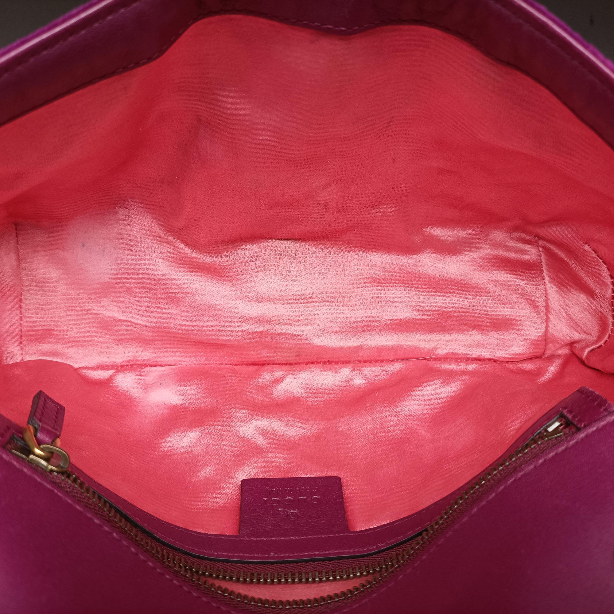 Pre-owned Gucci GG Marmont Purple velour 443497 shoulderbag | stylenewstar