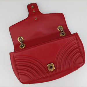 Pre-owned Gucci GG Marmont Red Leather 443497 shoulderbag | stylenewstar