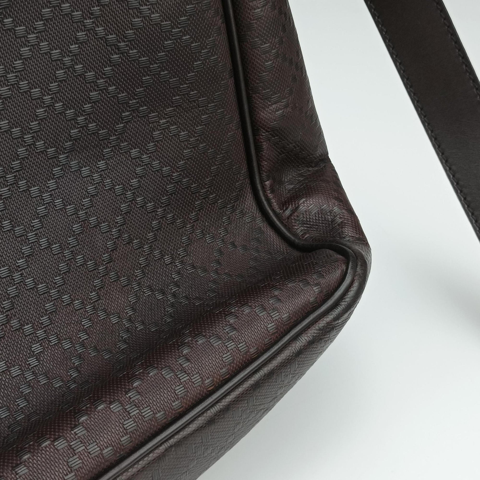Secondhand Gucci Guccissima Messenger Brown leather 223665 shoulderbag | stylenewstar