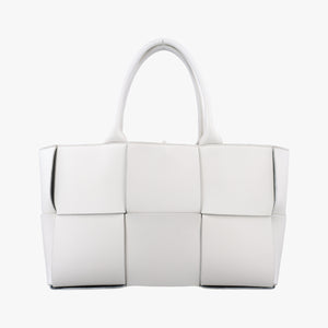 Secondhand Bottega Veneta THE ARCO Tote White lambskin  handbag | stylenewstar