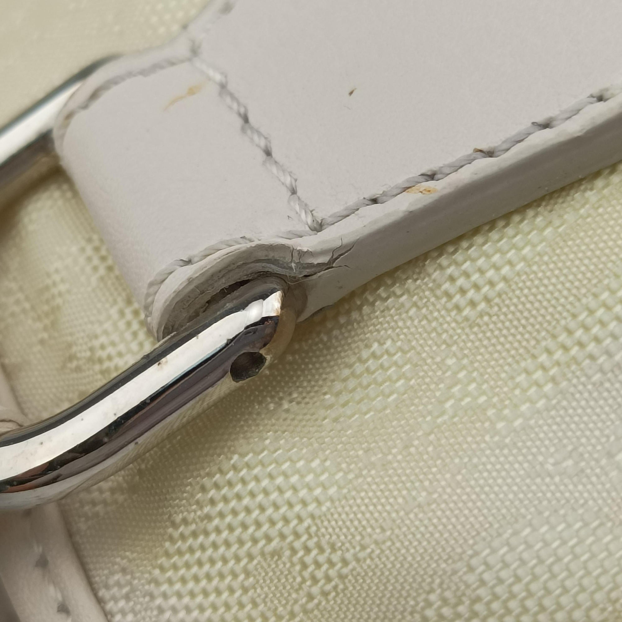 Pre-owned Christian Dior Lovely Beige Canvas × Leather  handbag | stylenewstar