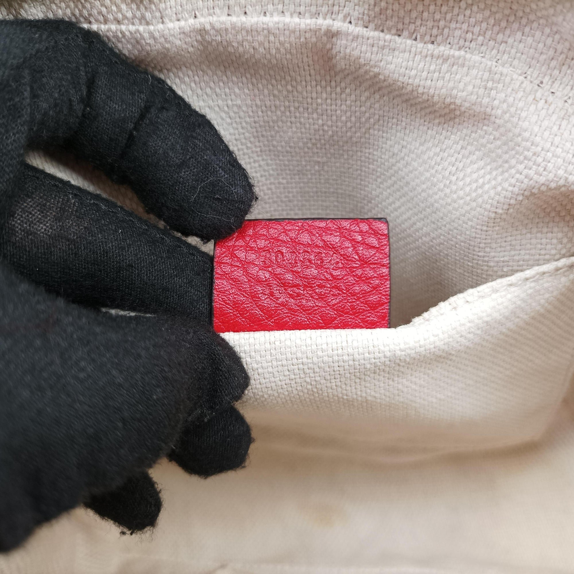 Pre-owned Gucci Soho Red Leather 308364 shoulderbag | stylenewstar