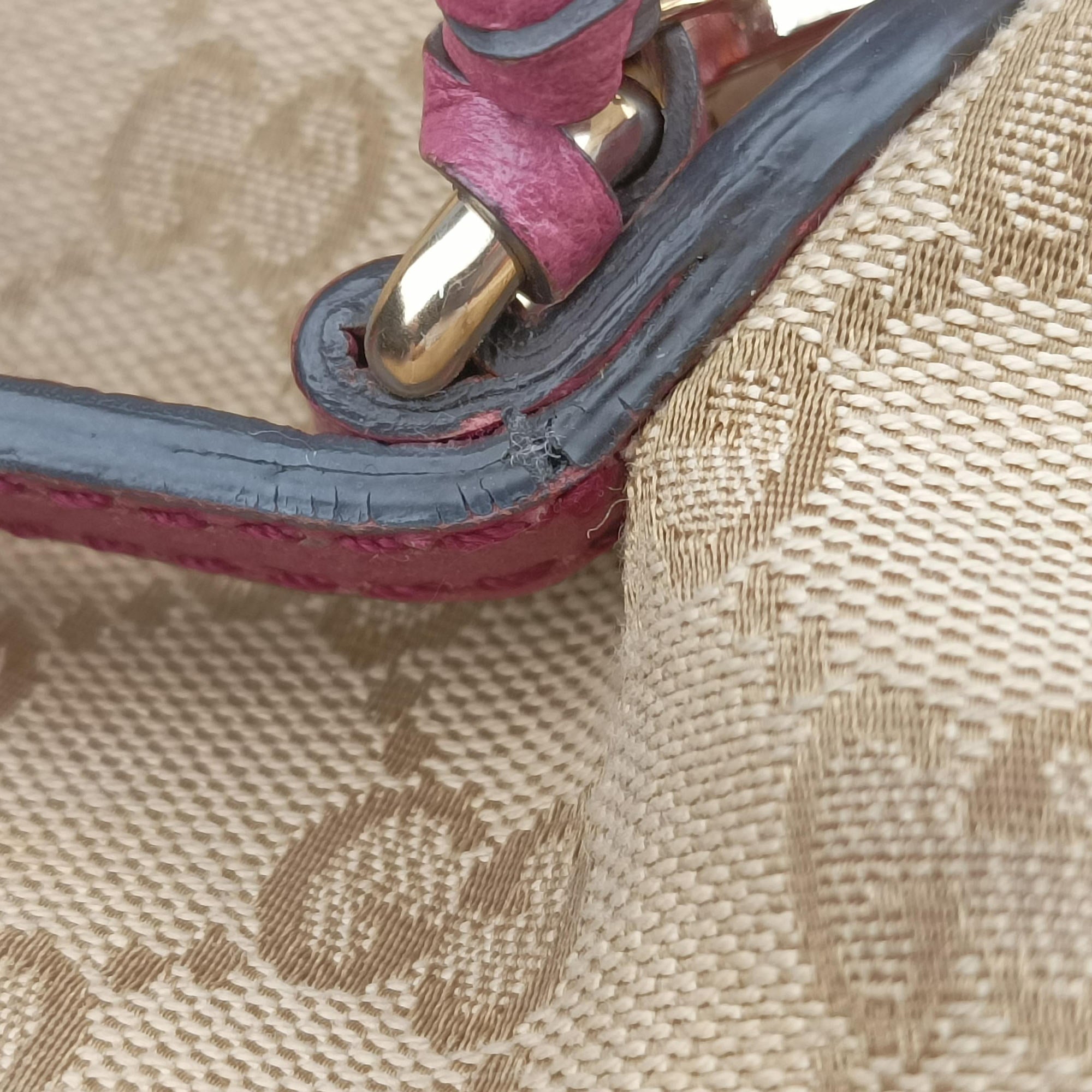 Pre-owned Gucci Guccissima Bree Beige × Raspberry Pink GG canvas×Leather 353120 shoulderbag | stylenewstar