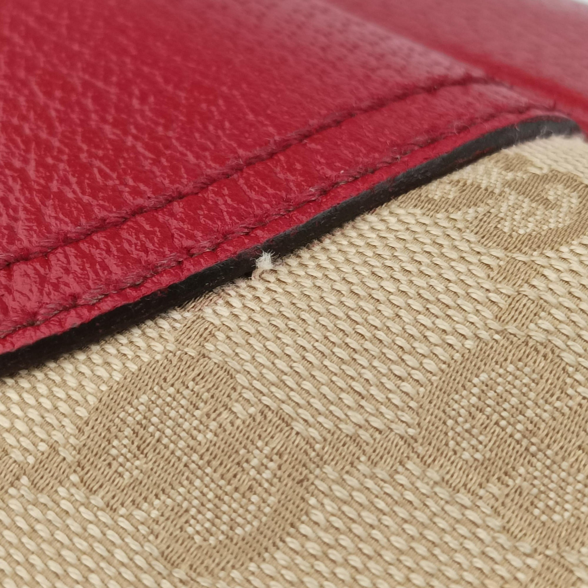 Vintage Gucci GG Supreme Beige × Red GG Canvas×Leather 161719 handbag | stylenewstar