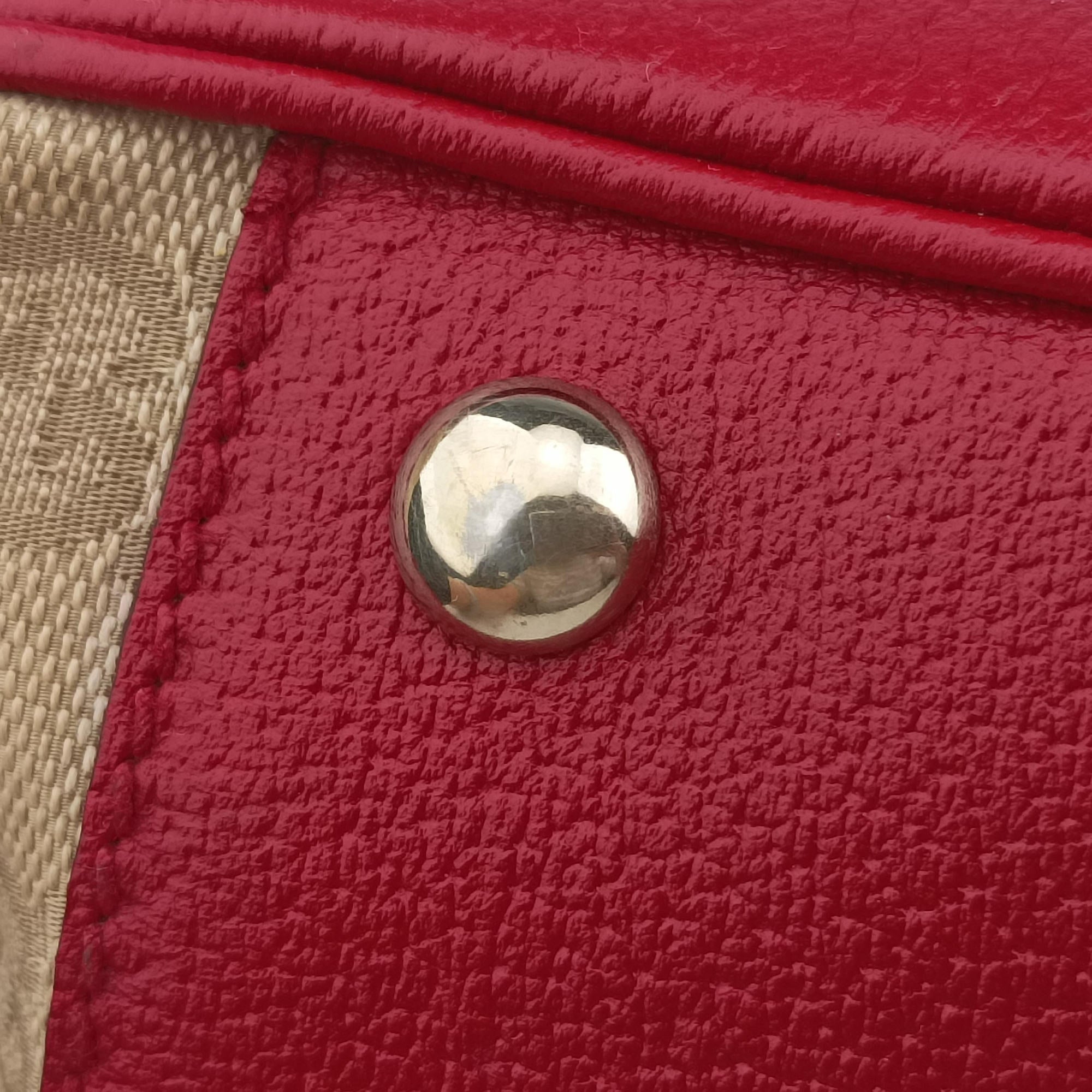 Vintage Gucci GG Supreme Beige × Red GG Canvas×Leather 161719 handbag | stylenewstar