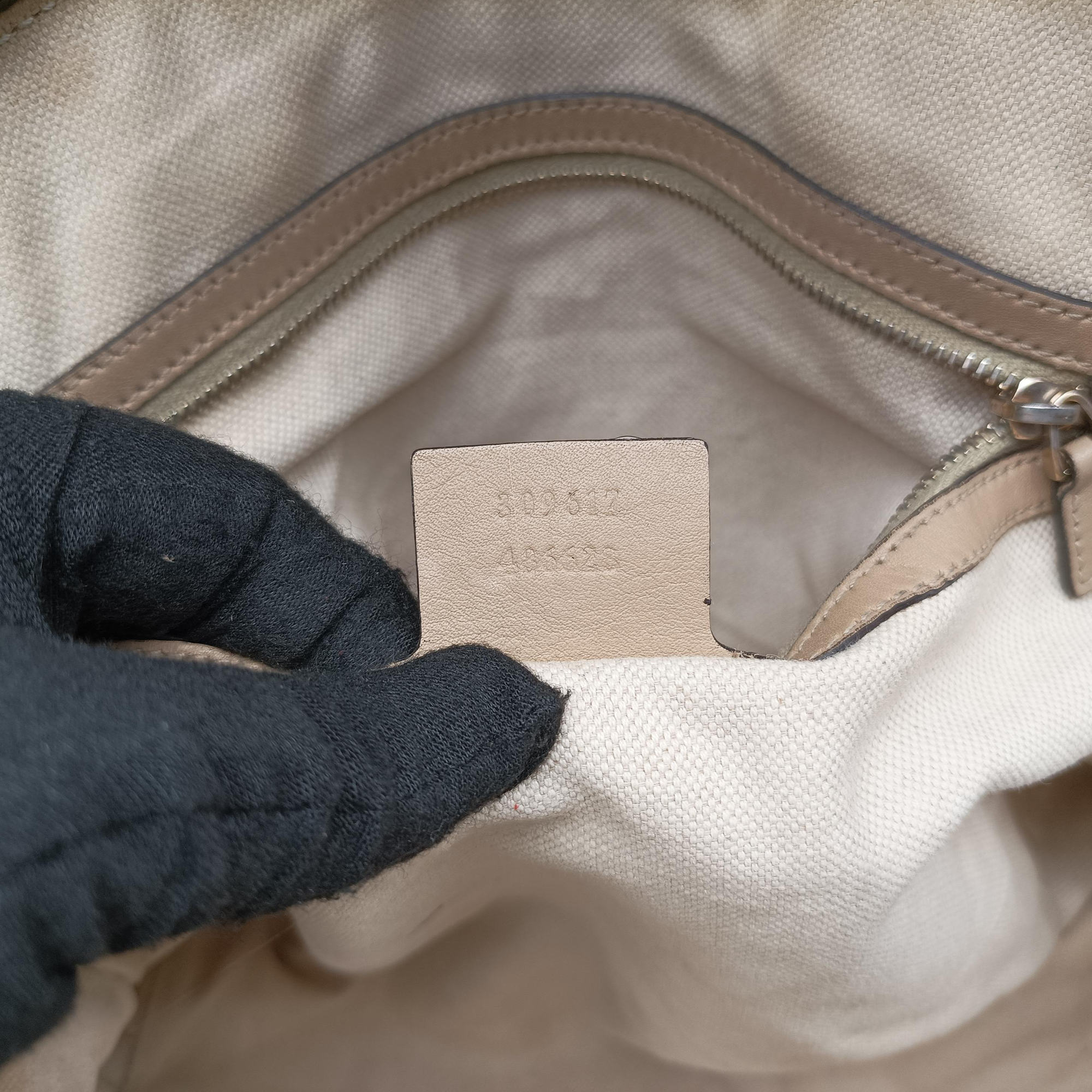 Secondhand Gucci Microguccissima Beige Leather 309617 shoulderbag | stylenewstar