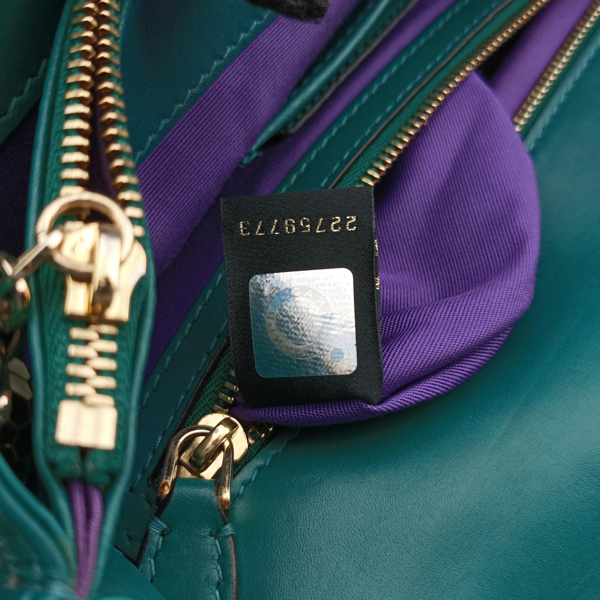 Vintage Bvlgari SERPENTI FOREVER Green leather  shoulderbag | stylenewstar