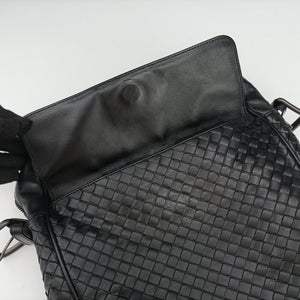 Pre-owned Bottega Veneta Intrecciato Black lambskin  shoulderbag | stylenewstar