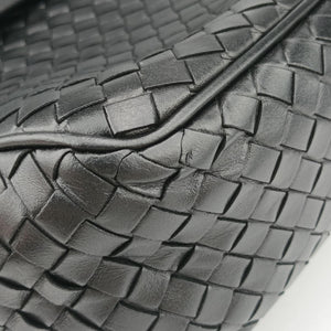 Pre-owned Bottega Veneta Intrecciato Black lambskin  shoulderbag | stylenewstar