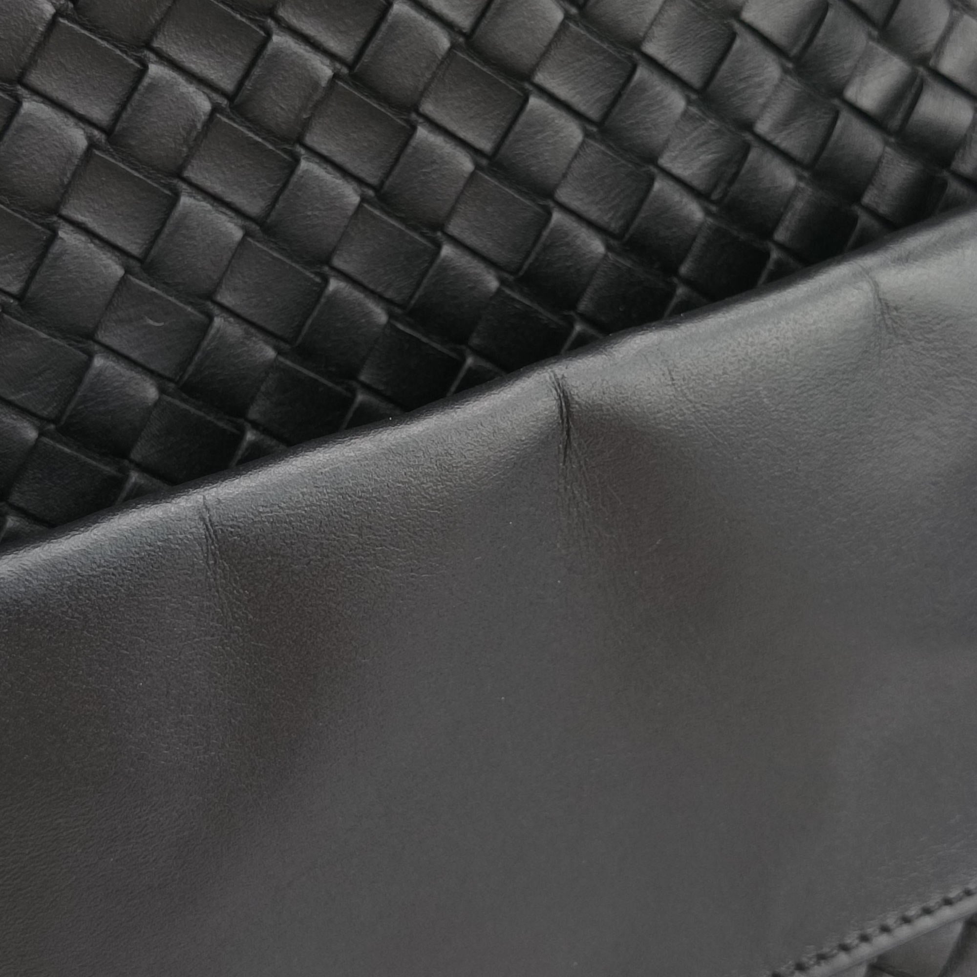 Pre-owned Bottega Veneta Intrecciato Black lambskin  shoulderbag | stylenewstar