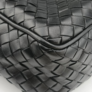 Pre-owned Bottega Veneta Intrecciato Black lambskin  shoulderbag | stylenewstar