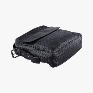 Pre-owned Bottega Veneta Intrecciato Black lambskin  shoulderbag | stylenewstar