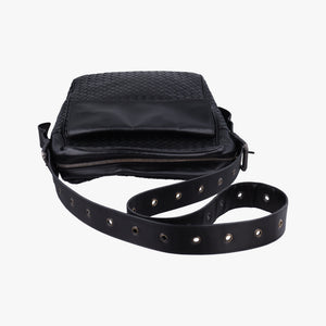 Pre-owned Bottega Veneta Intrecciato Black lambskin  shoulderbag | stylenewstar