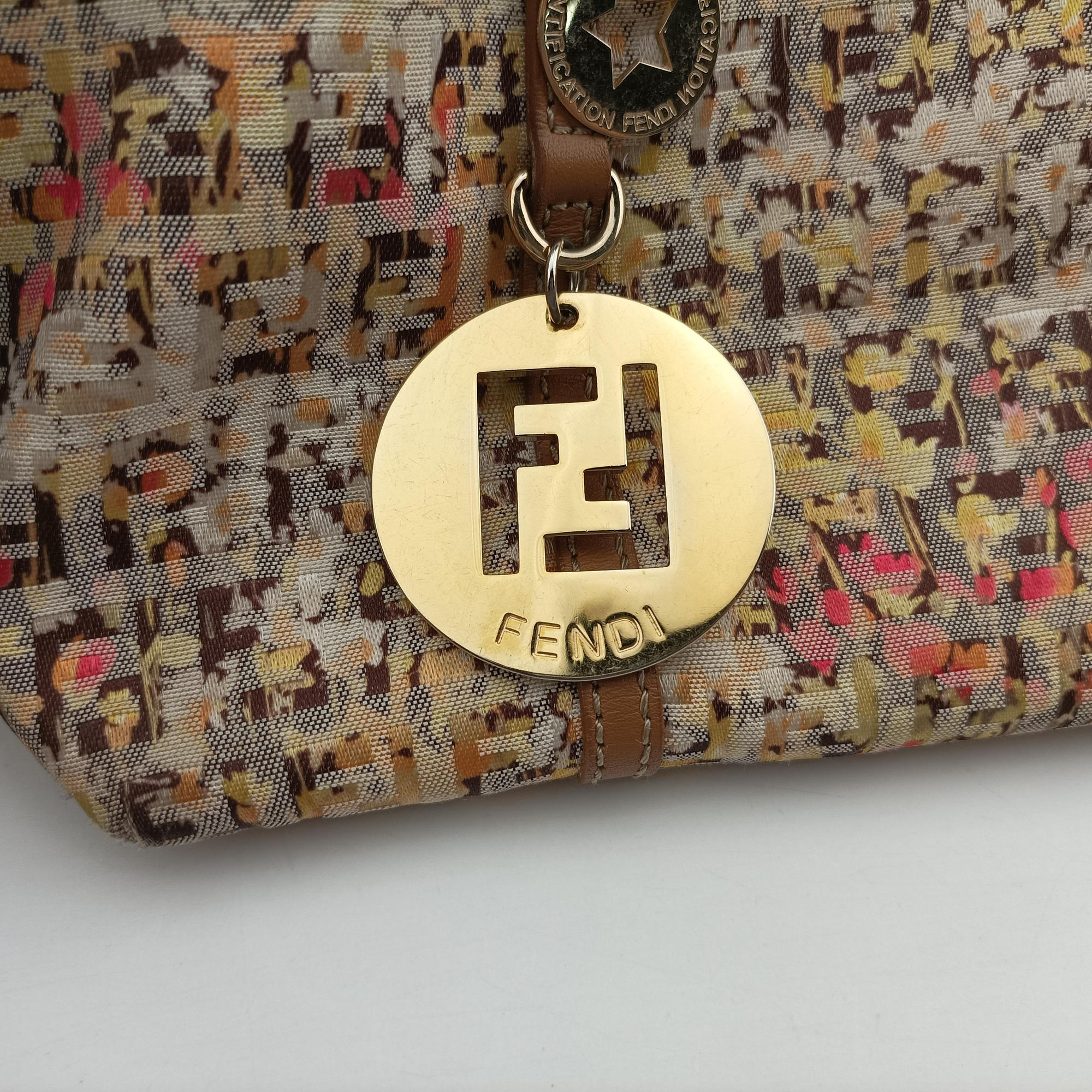 Pre-owned Fendi Zucchino Brown×Multicolour canvas 8BH214 handbag | stylenewstar