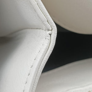 Vintage VERSACE Palazzo Medusa White leather  shoulderbag | stylenewstar