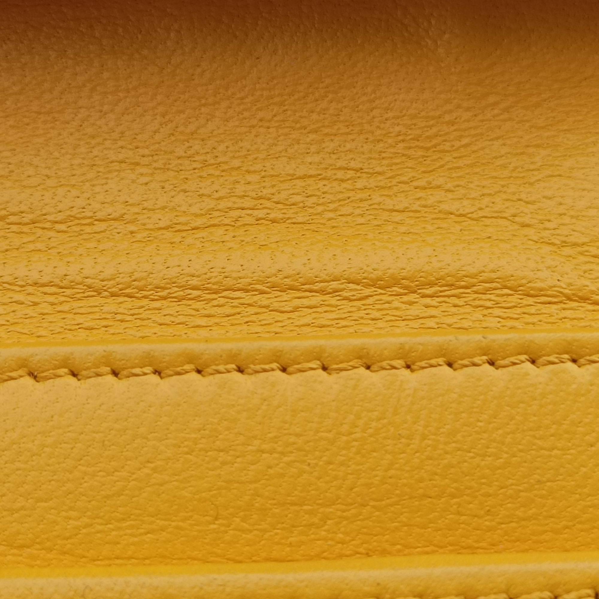 Vintage Fendi Embossed Logo Yellow lambskin 3M9219 shoulderbag | stylenewstar