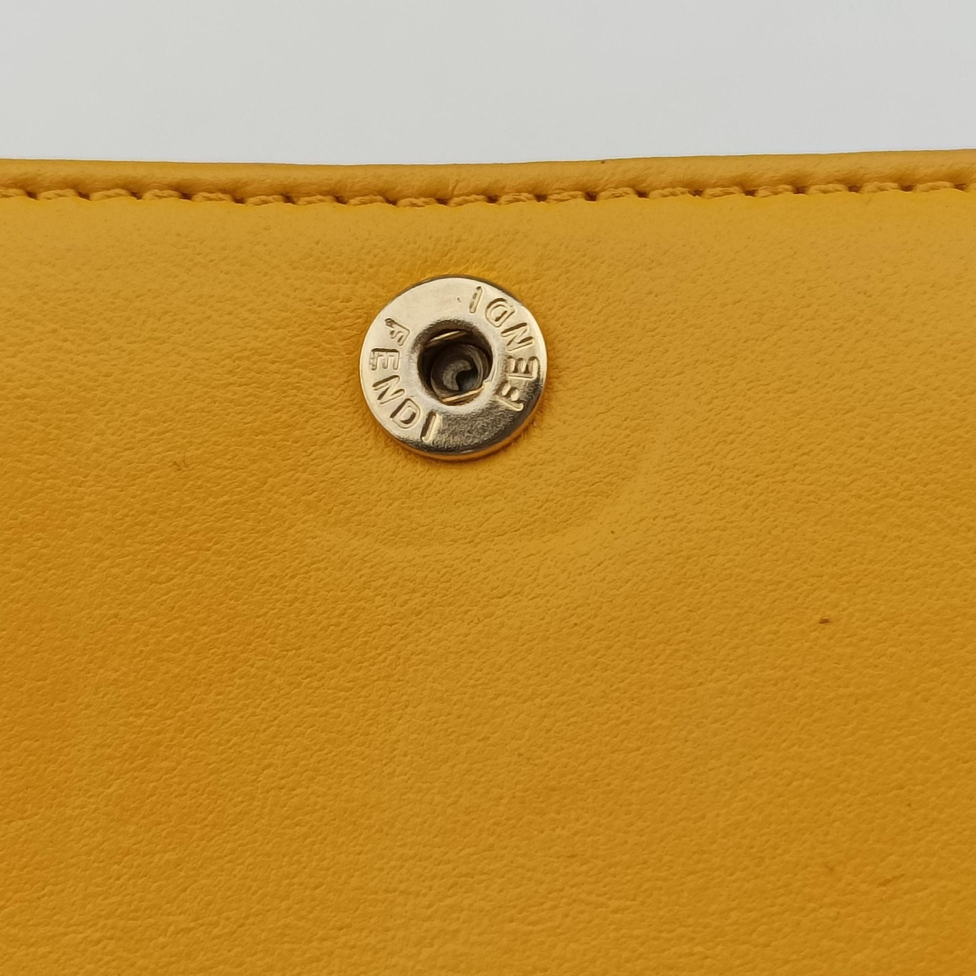 Vintage Fendi Embossed Logo Yellow lambskin 3M9219 shoulderbag | stylenewstar