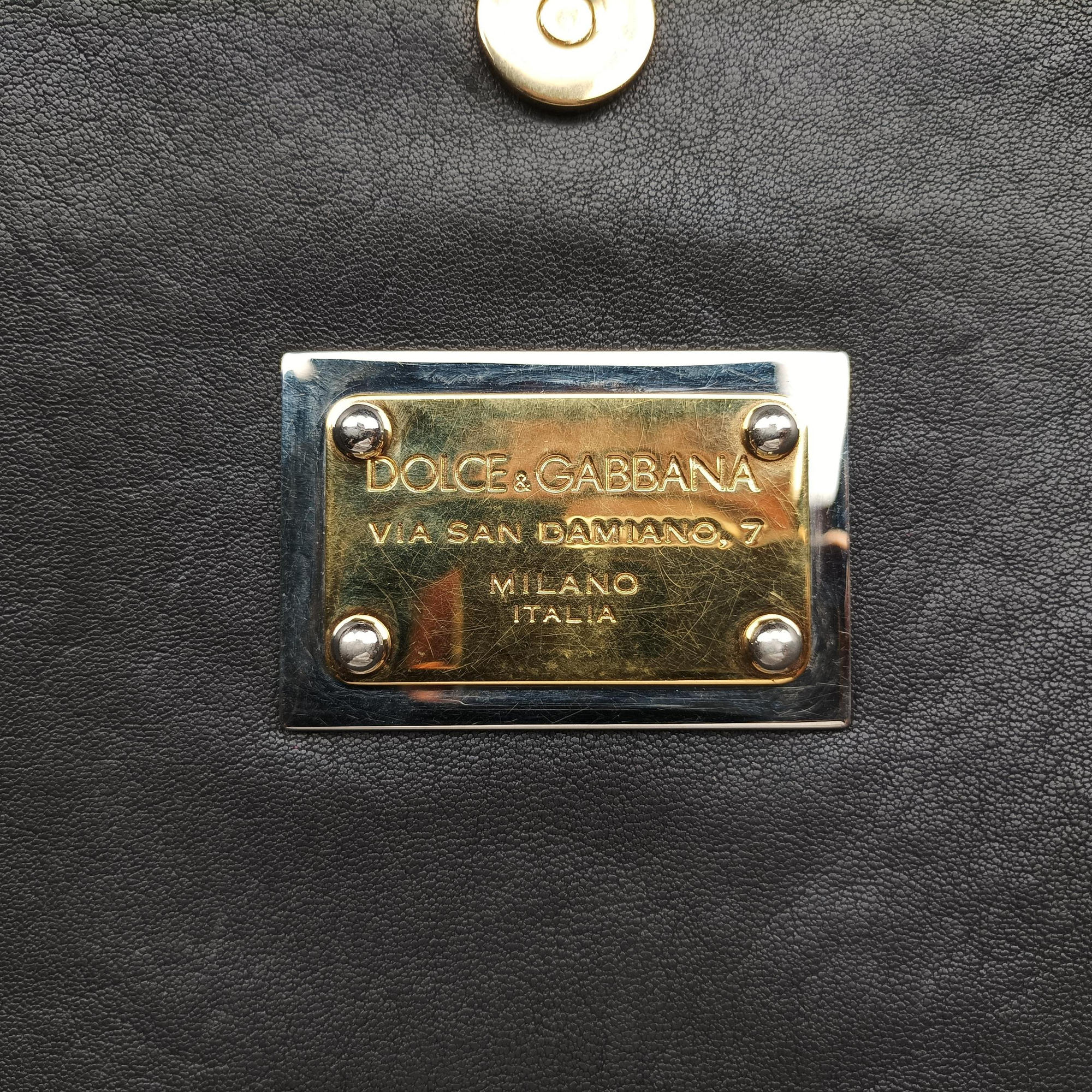Pre-owned Dolce & Gabbana SICILY Black Leather  shoulderbag | stylenewstar