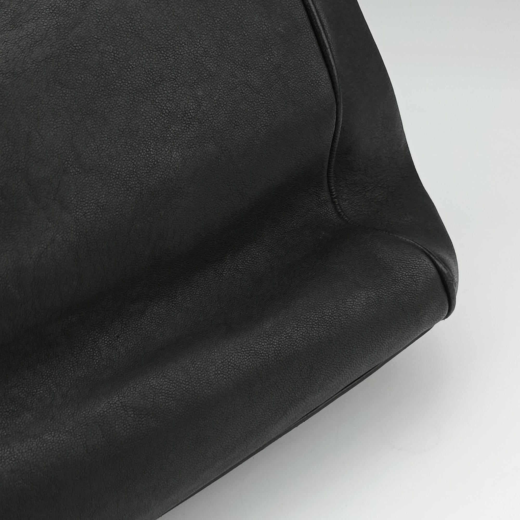 Pre-owned Dolce & Gabbana SICILY Black Leather  shoulderbag | stylenewstar
