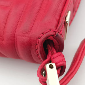Pre-owned Fendi BAGUETTE Red Leather 8BK060 handbag | stylenewstar