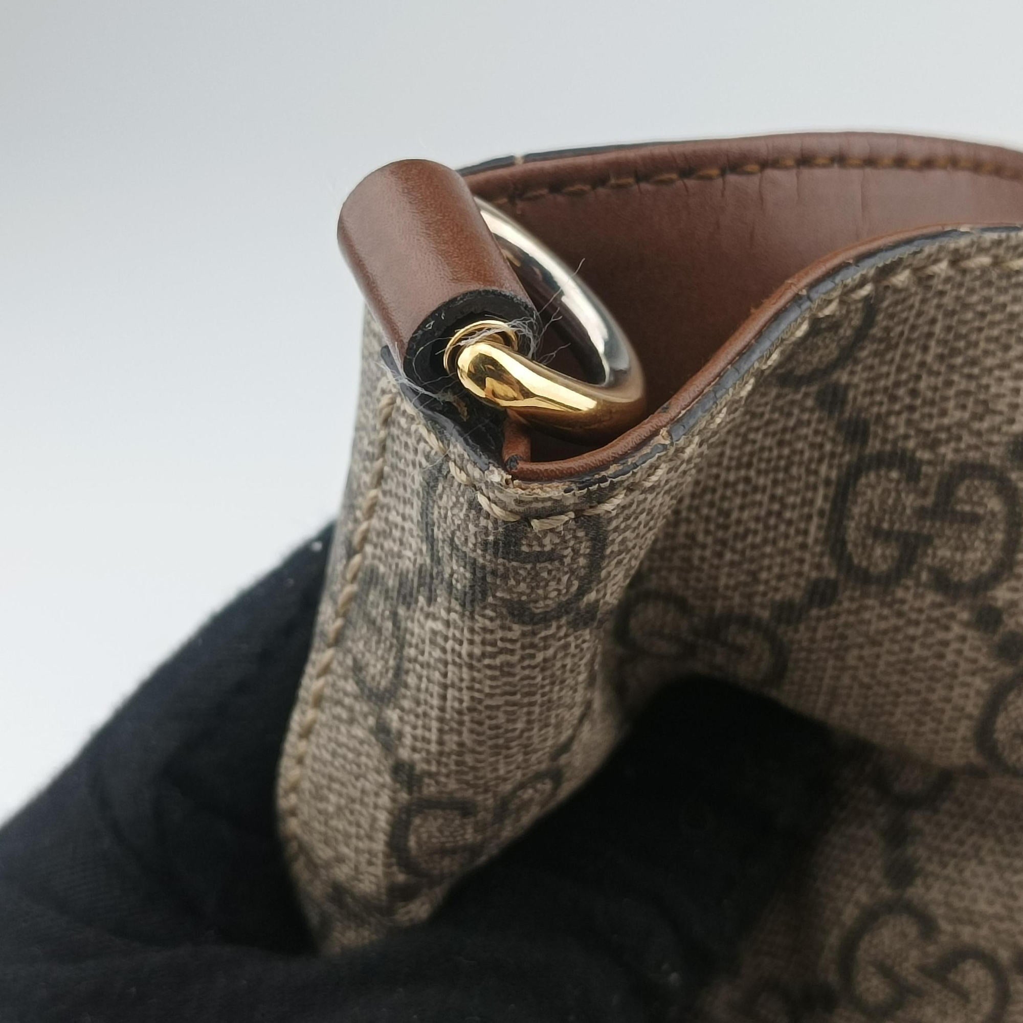 Pre-owned Gucci GG Supreme Brown × Beige PVC coated canvas×Leather 453705 shoulderbag | stylenewstar