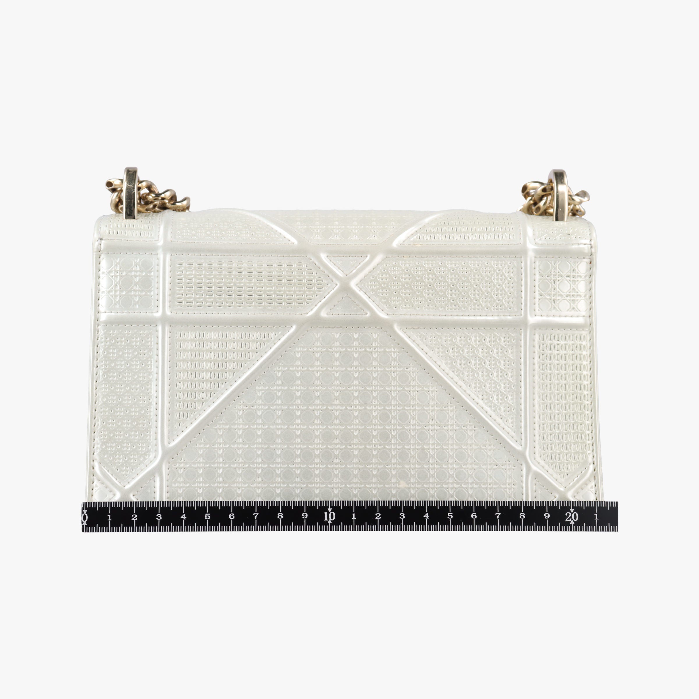 Secondhand Christian Dior Diorama White Leather  shoulderbag | stylenewstar