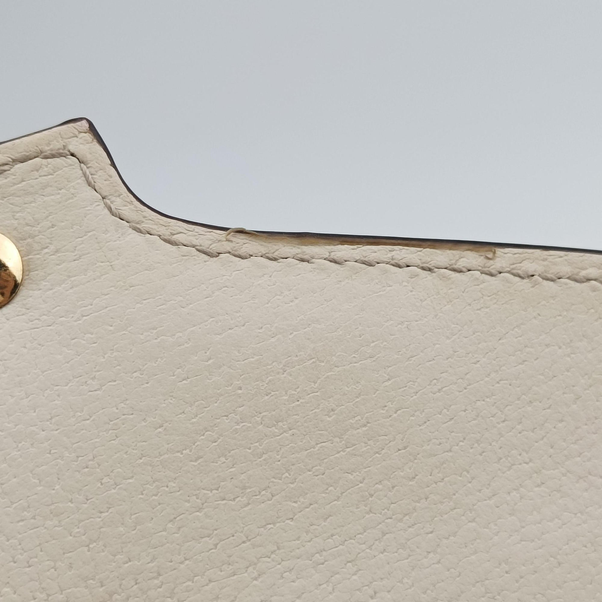 Vintage Gucci Sylvie White Leather 470270 shoulderbag | stylenewstar