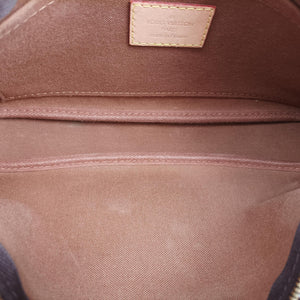 Vintage Louis Vuitton MULTI POCHETTE ACCESSOIRES Brown × Khaki Monogram Canvas M44840 shoulderbag | stylenewstar