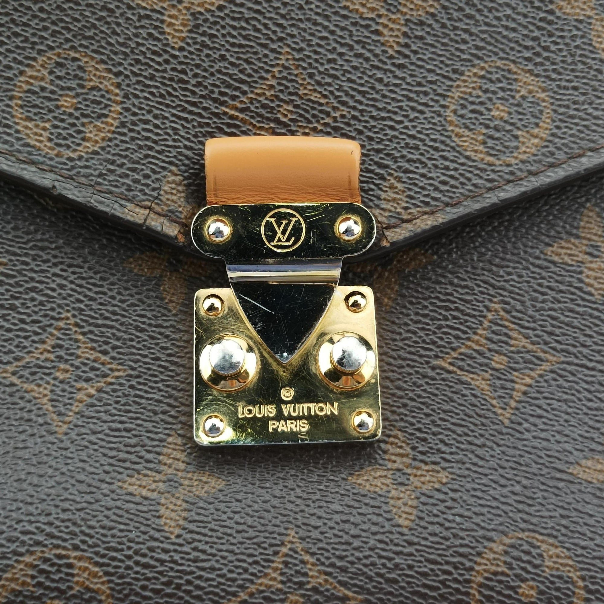 Pre-owned Louis Vuitton Pochette Metis MM Brown Monogram Canvas M44875 shoulderbag | stylenewstar