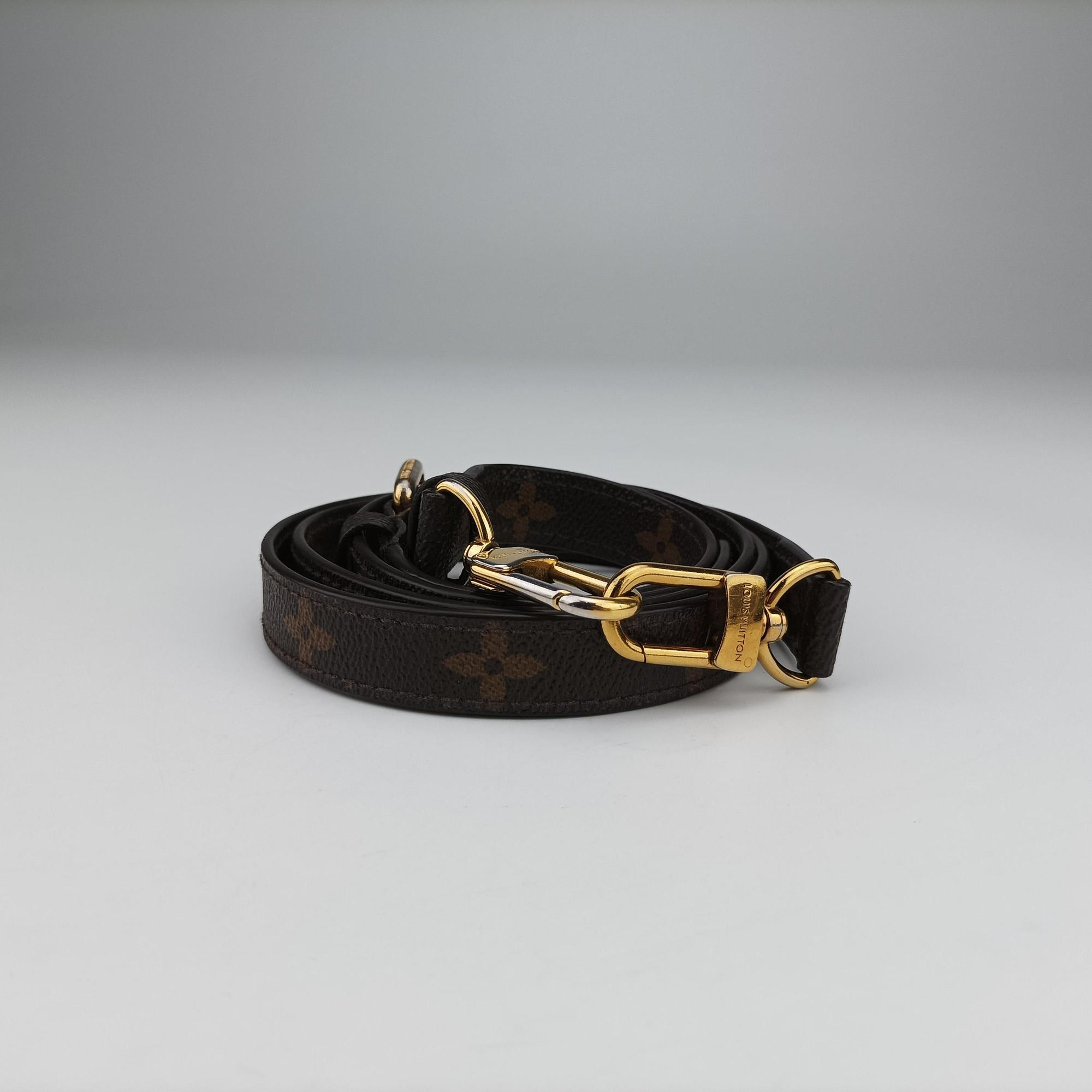 Pre-owned Louis Vuitton Pochette Metis MM Brown Monogram Canvas M44875 shoulderbag | stylenewstar
