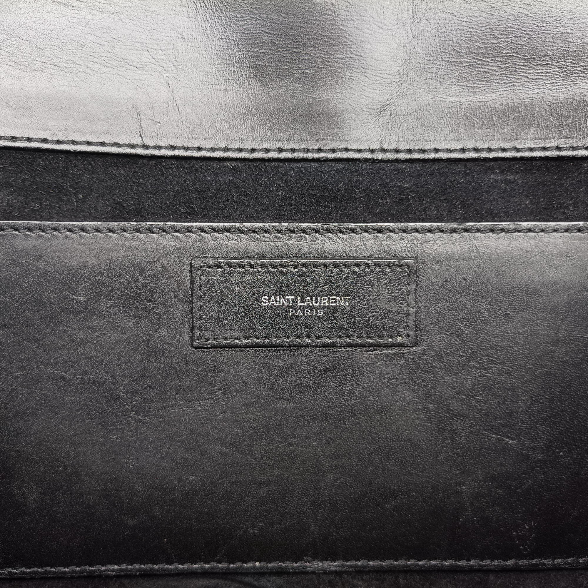Pre-owned Yves Saint Laurent Betty Black Leather 315680 shoulderbag | stylenewstar