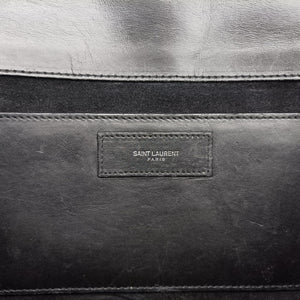 Pre-owned Yves Saint Laurent Betty Black Leather 315680 shoulderbag | stylenewstar