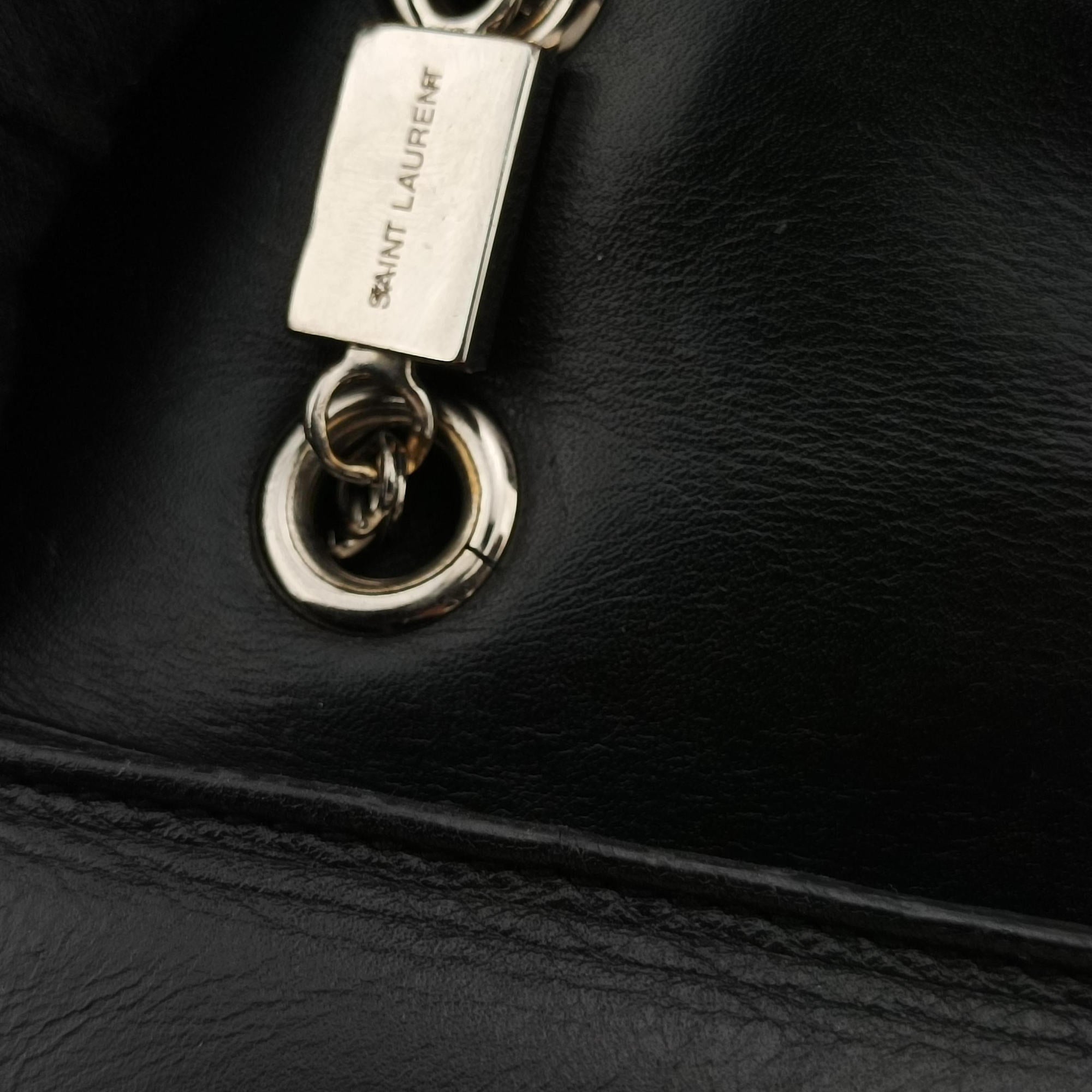Pre-owned Yves Saint Laurent Betty Black Leather 315680 shoulderbag | stylenewstar
