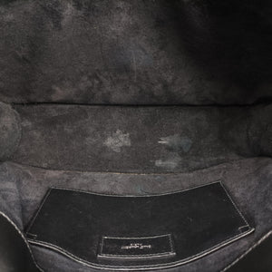 Pre-owned Yves Saint Laurent Betty Black Leather 315680 shoulderbag | stylenewstar