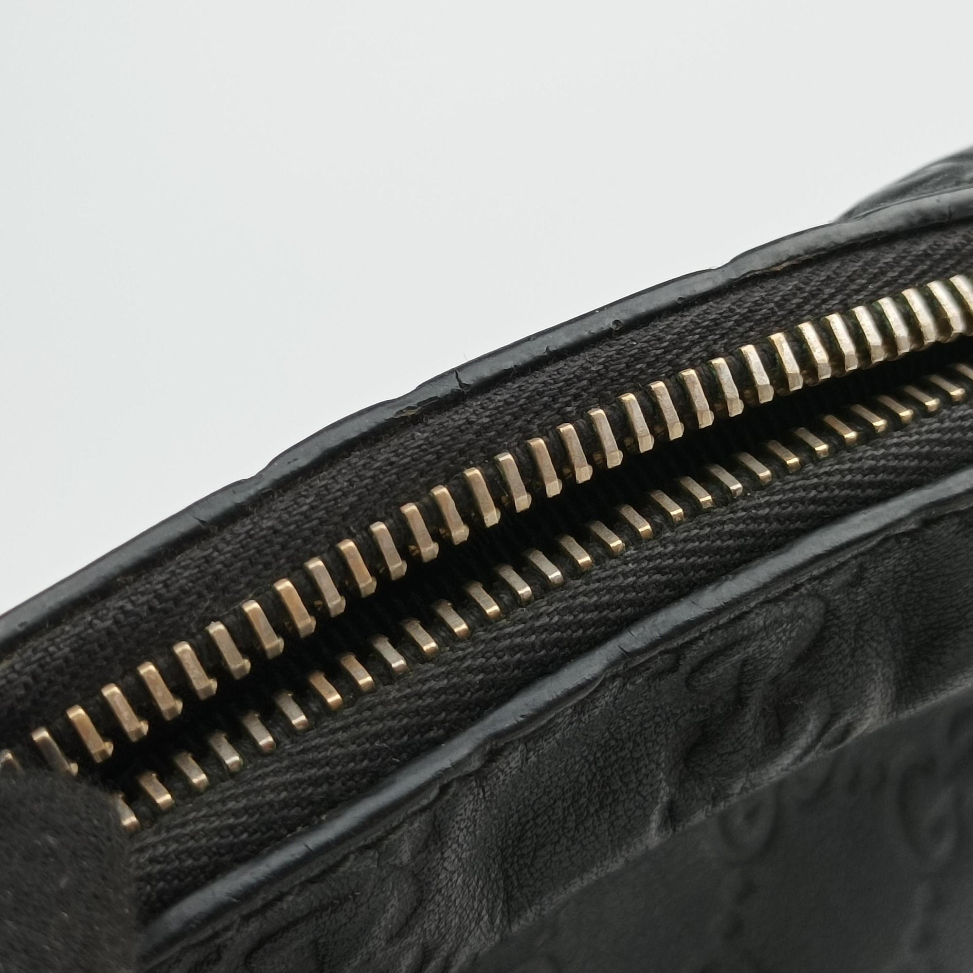 Secondhand Gucci GG Imprime Messenger Black Leather 201448 shoulderbag | stylenewstar