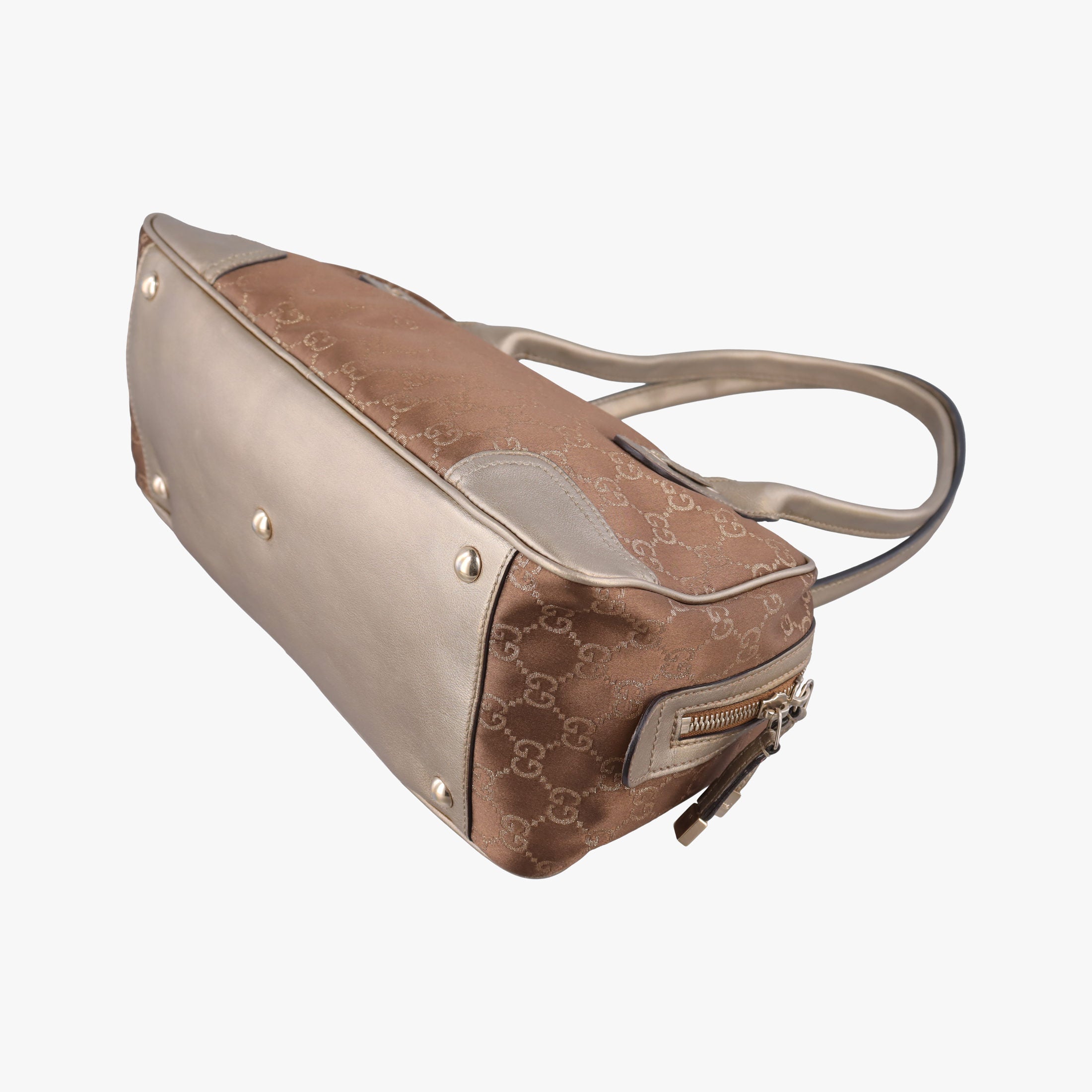 Secondhand Gucci Princy Beige×Champagne Gold GG Canvas × leather 161720 handbag | stylenewstar