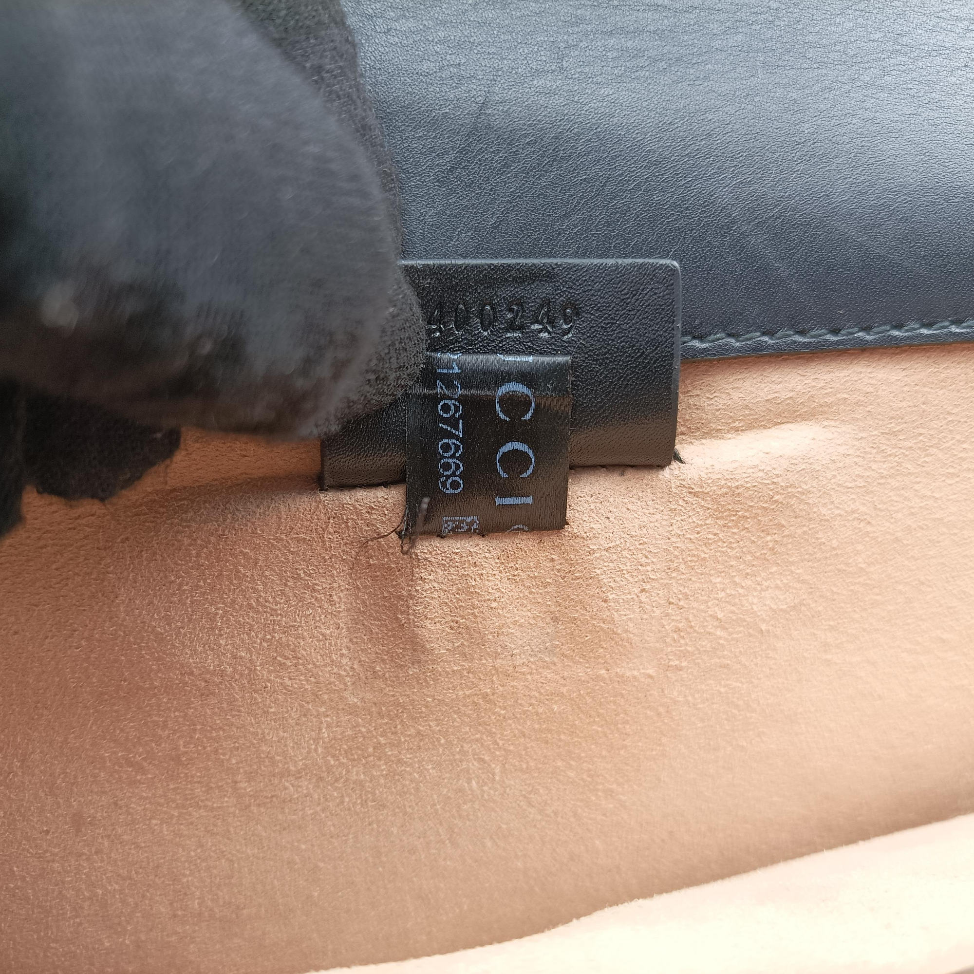Secondhand Gucci Dionysus Black Leather 400249 shoulderbag | stylenewstar