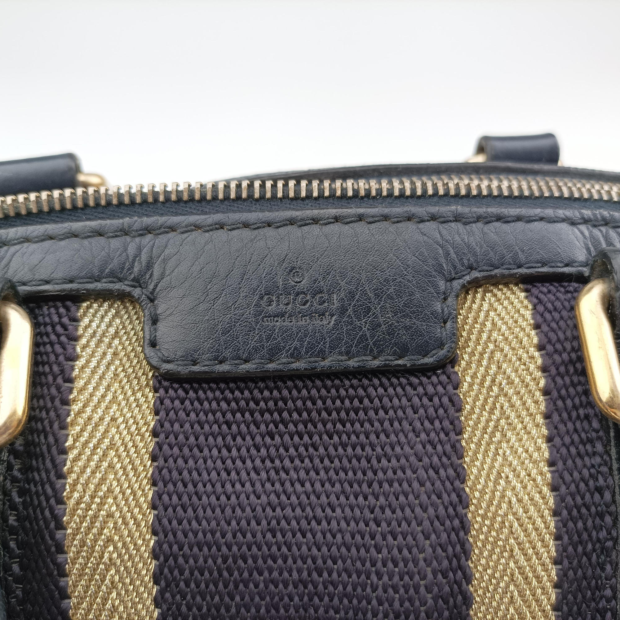 Pre-owned Gucci Sherry Line navy Leather 269876 handbag | stylenewstar