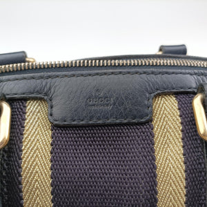 Pre-owned Gucci Sherry Line navy Leather 269876 handbag | stylenewstar