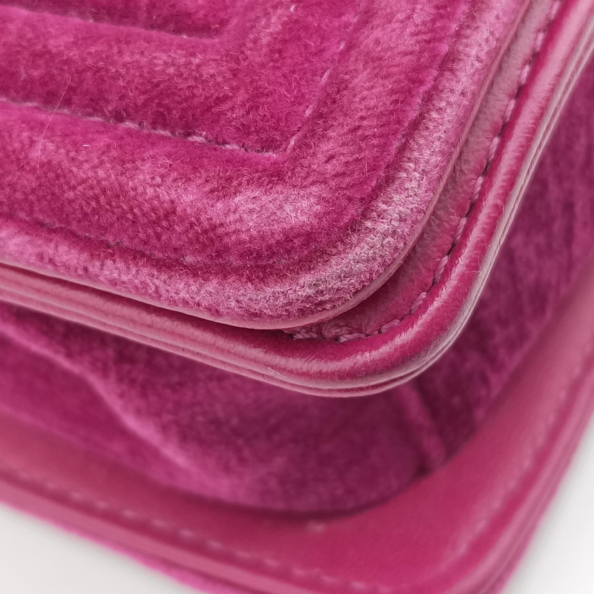 Vintage Chanel BOY CHANEL Rose velour A67416 shoulderbag | stylenewstar