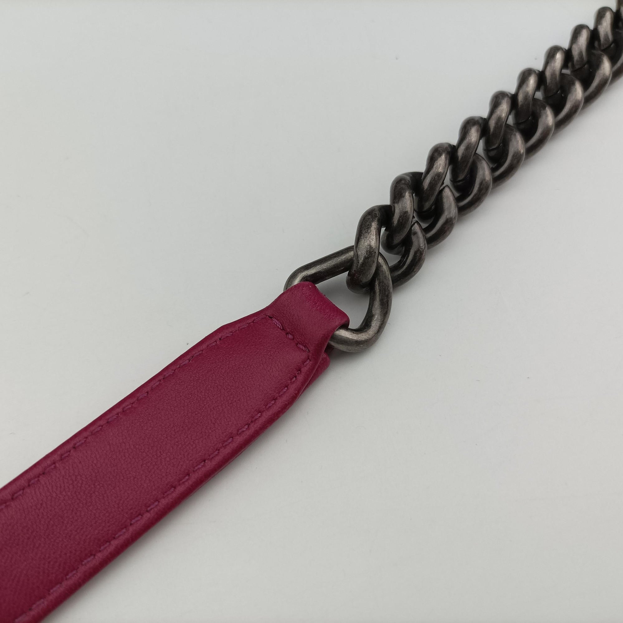 Vintage Chanel BOY CHANEL Rose velour A67416 shoulderbag | stylenewstar