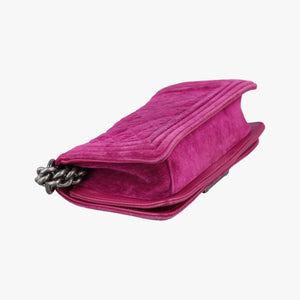 Vintage Chanel BOY CHANEL Rose velour A67416 shoulderbag | stylenewstar