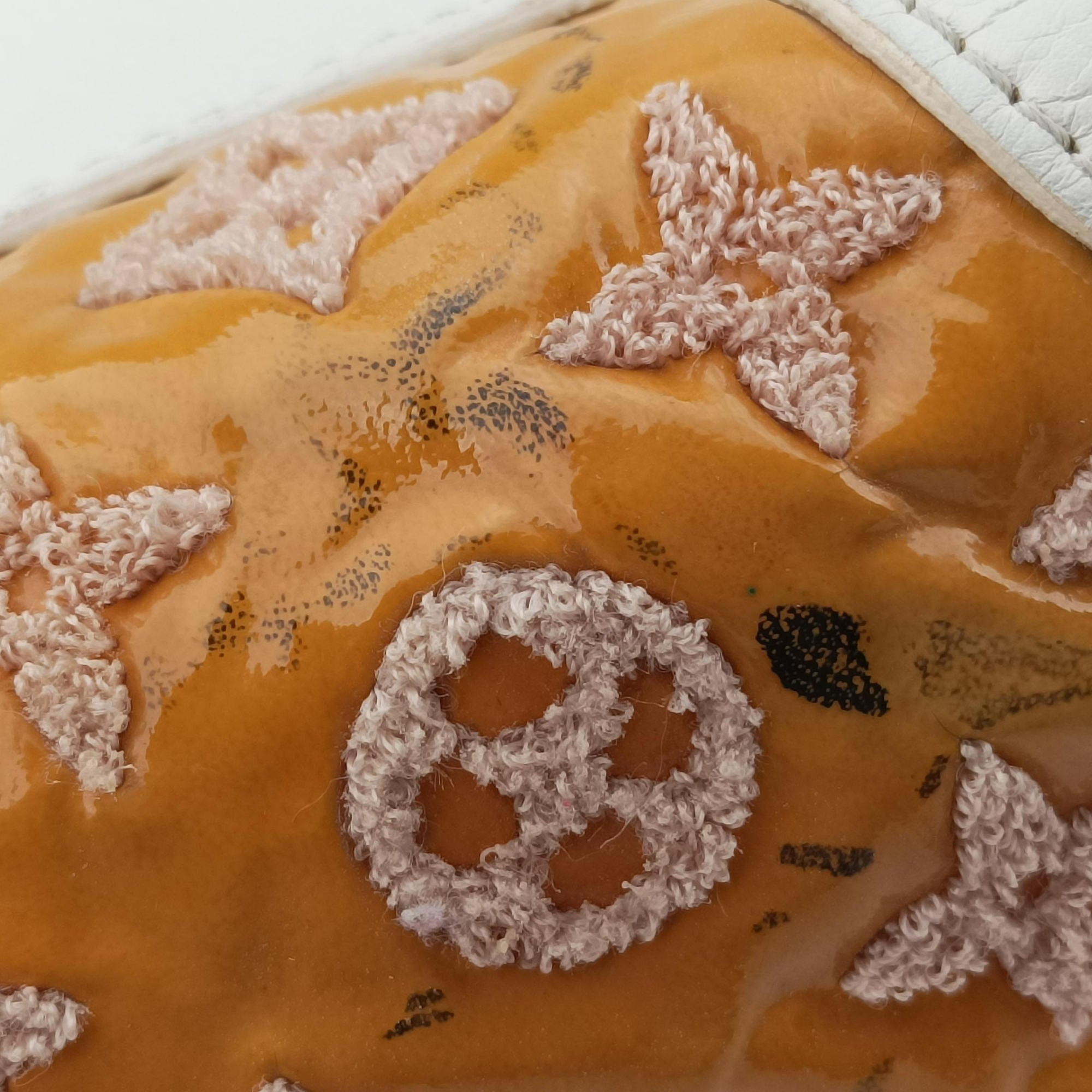 Secondhand Louis Vuitton Monogram Bouclettes Speedy Monogram Booklet Rose Leather×Vernis M40704 handbag | stylenewstar
