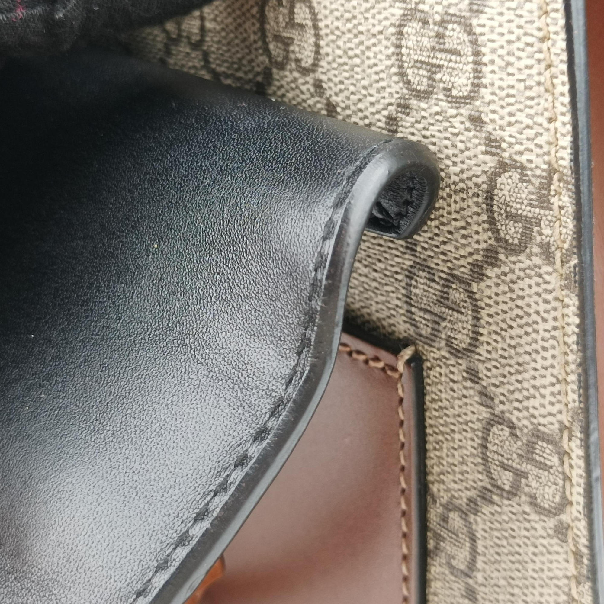 Pre-owned Gucci Padlock Beige×black PVC coated canvas×Leather 453188 shoulderbag | stylenewstar