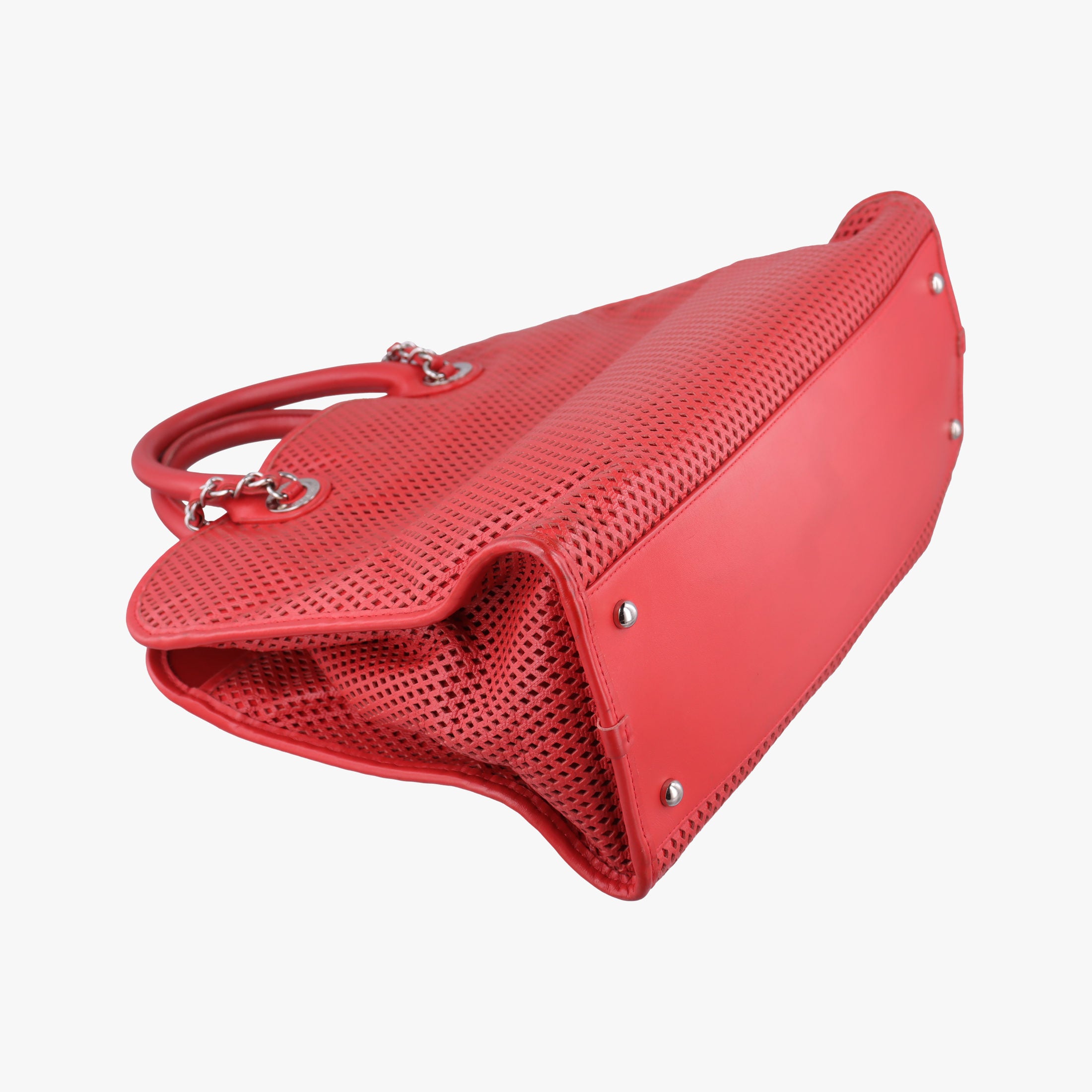 Vintage Chanel Up in the Air Perforated French Riviera Red Leather A67654 shoulderbag | stylenewstar