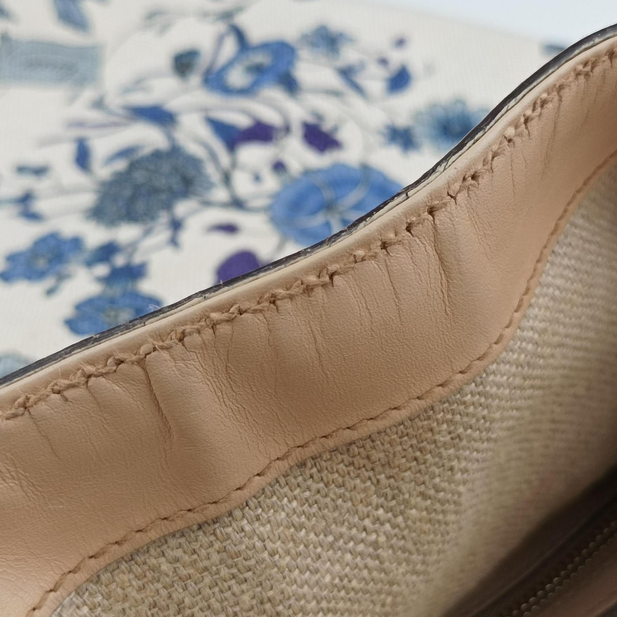 Pre-owned Gucci Flora Wave Hobo Blue ×l White Canvas×leather 170014 shoulderbag | stylenewstar
