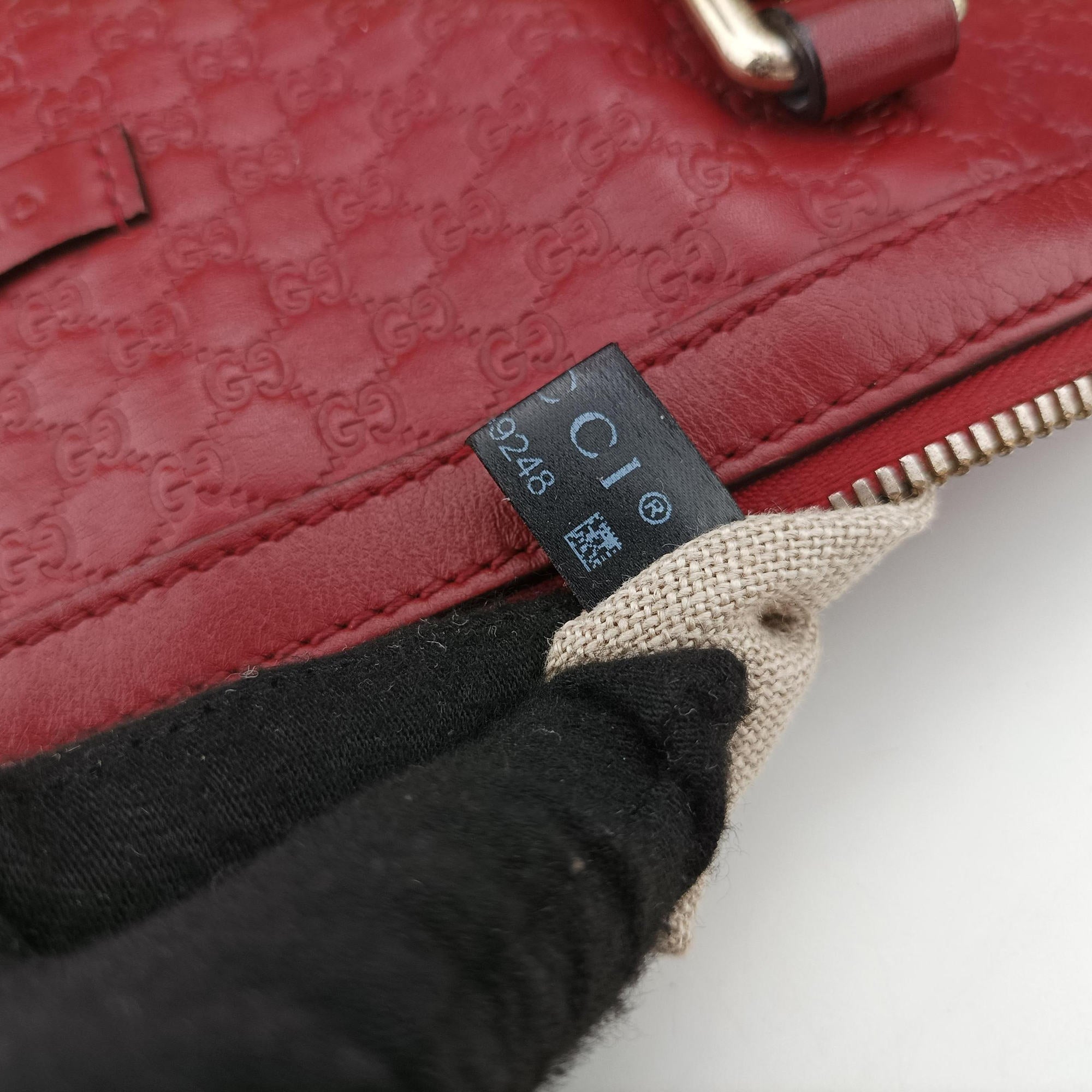 Pre-owned Gucci Microguccissima Red Leather 449657 shoulderbag | stylenewstar