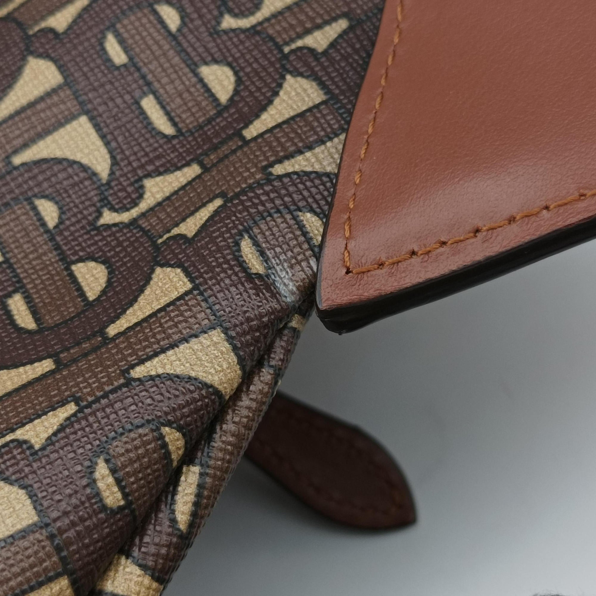 Pre-owned Burberry Monogram Stripe Brown×Multicolour PVC coated canvas x leather  bum bag/waist bag | stylenewstar