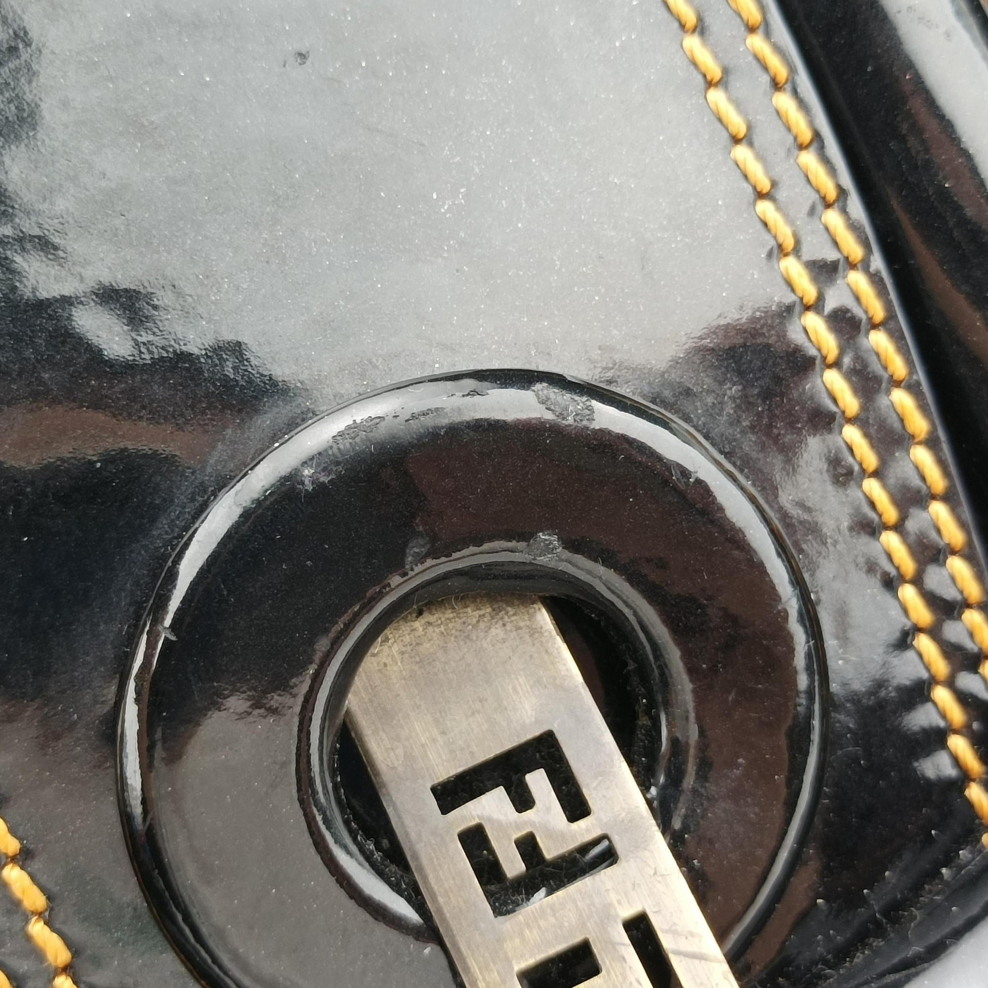 Pre-owned Fendi B Bag Black Patent 8BN165 handbag | stylenewstar